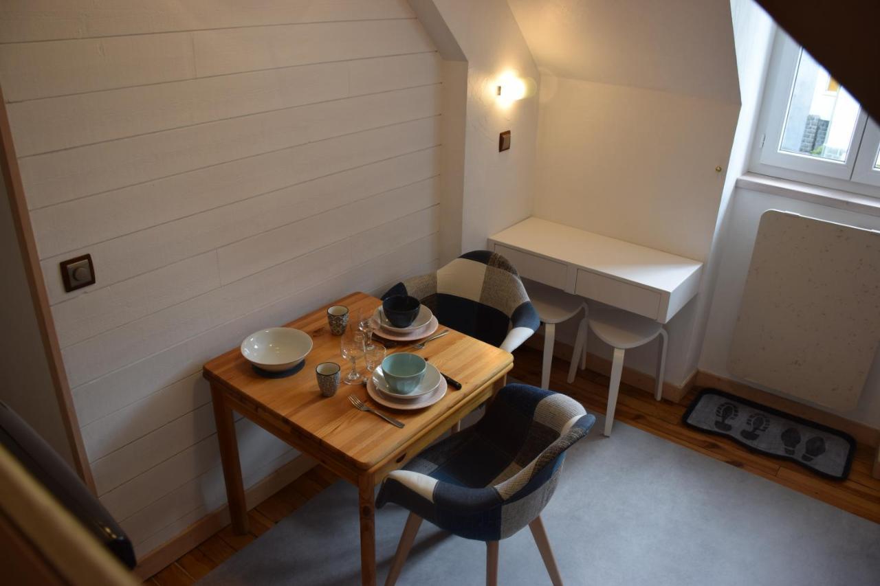Petit Duplex De Charme Sous Les Toits Du Mont-Dore Exterior photo